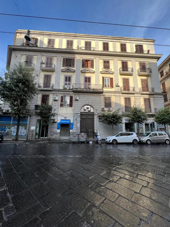 Appartamento Wanda House Napoli Esterno foto