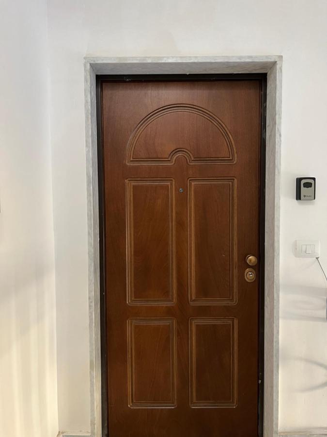 Appartamento Wanda House Napoli Esterno foto
