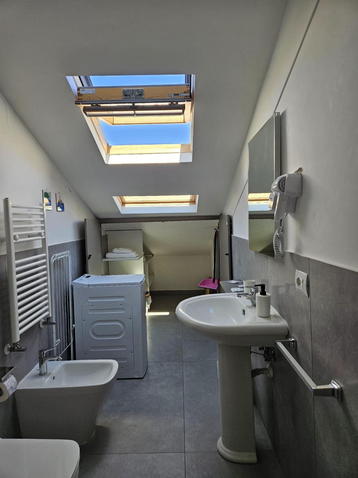 Appartamento Wanda House Napoli Esterno foto